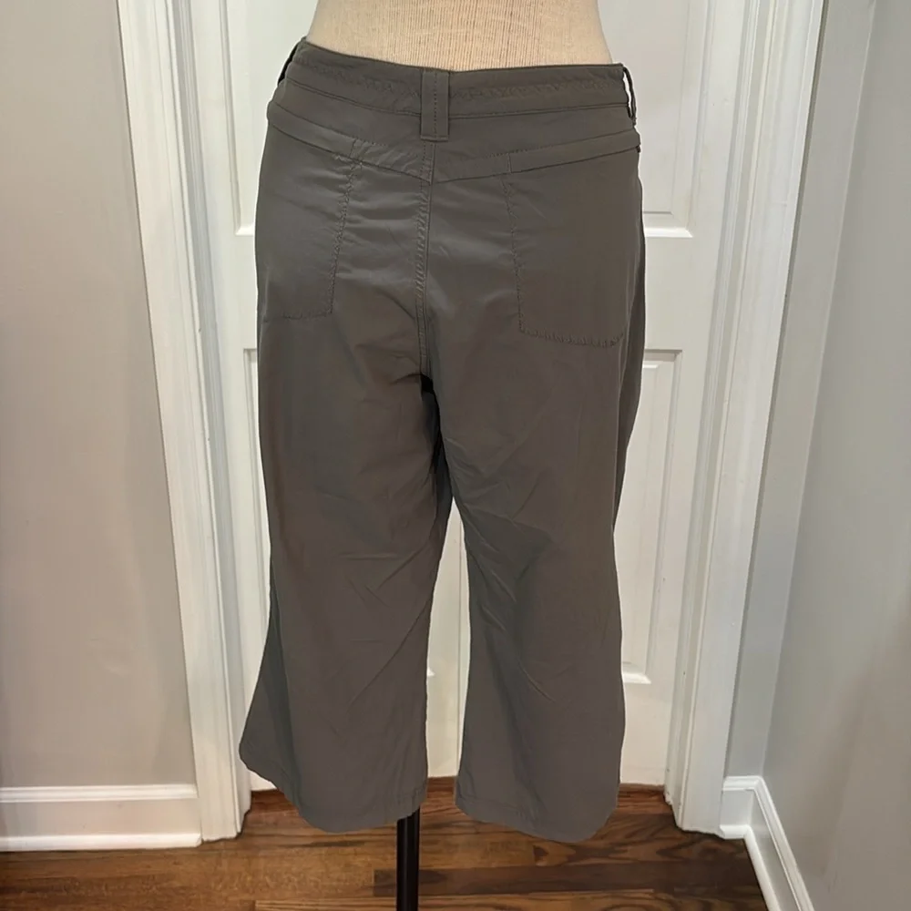 Eddie Bauer sz 14 nylon grey crop hiking, camping, outdoor pants